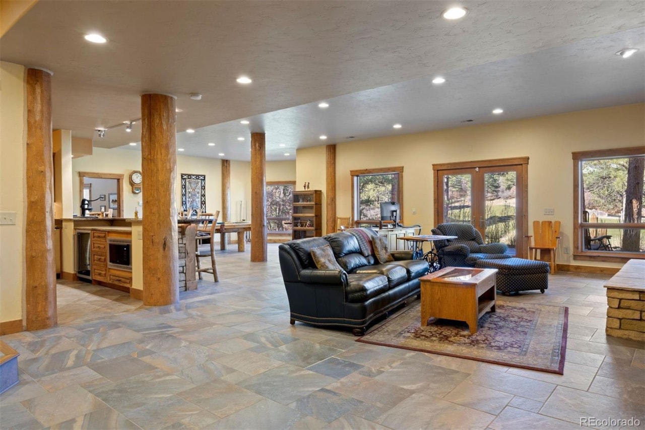 6833 Yampa Dr Bear Dance Luxury lodge design, forested privacy, and views of Bear Dance's 8th green come together... Larkspur Douglas CO 80118 3767631 home for sale $2,100,000 3767631 Photo 17