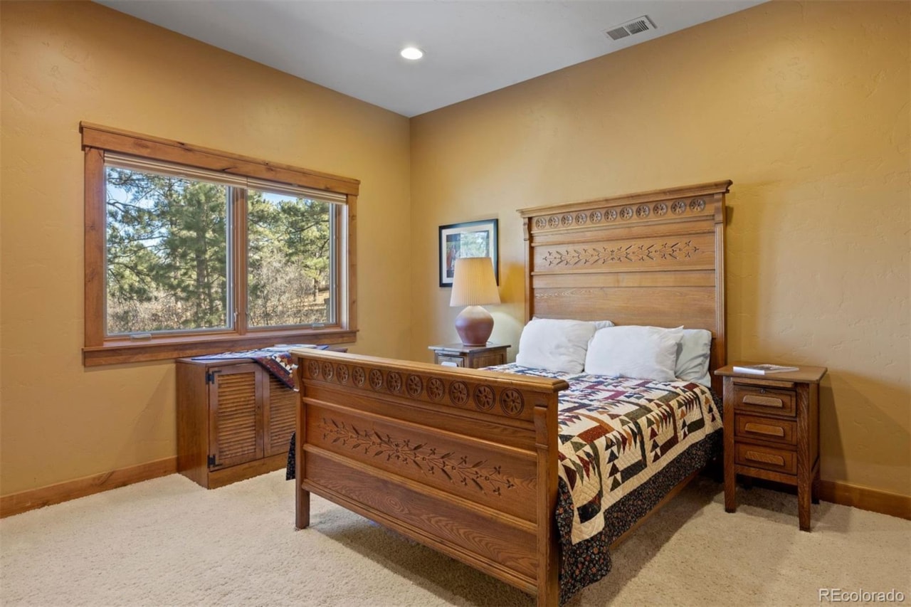 6833 Yampa Dr Bear Dance Luxury lodge design, forested privacy, and views of Bear Dance's 8th green come together... Larkspur Douglas CO 80118 3767631 home for sale $2,100,000 3767631 Photo 21