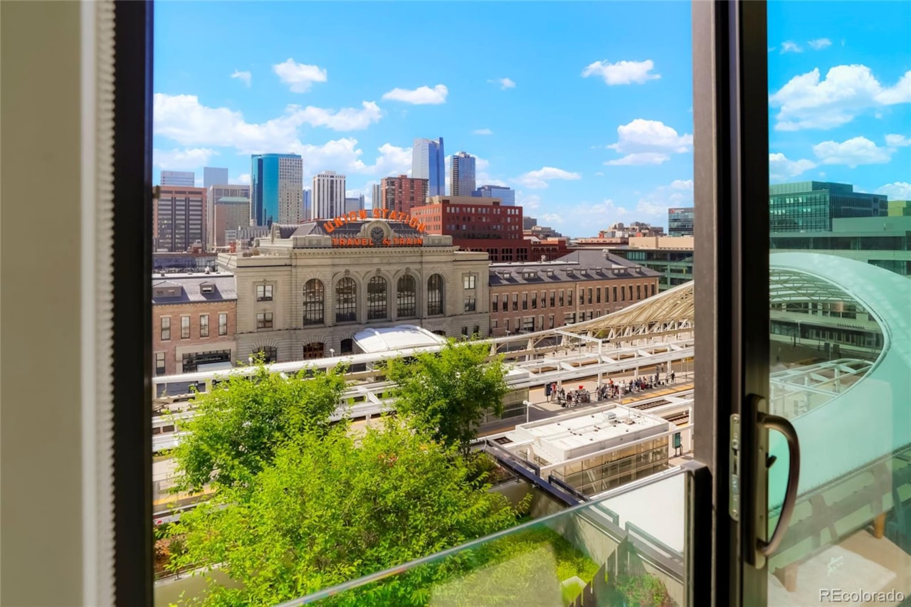1750 Wewatta St #704 Downtown Welcome to your elevated lifestyle in residence 704 at The Coloradan where modern luxury meets... Denver Denver CO 80202 1652256 condo for sale $970,000 1652256 Photo 4