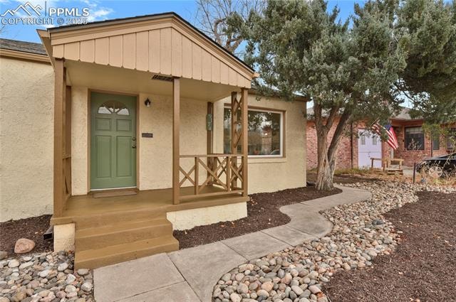 917 N Institute Street A V Hunter Charming and recently renovated home near downtown Colorado Springs, complete with a separate ADU.... Colorado Springs El Paso CO 80903 2534540 home for sale $665,000 2534540 Photo 2