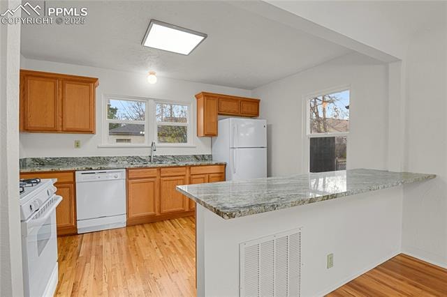 917 N Institute Street A V Hunter Charming and recently renovated home near downtown Colorado Springs, complete with a separate ADU.... Colorado Springs El Paso CO 80903 2534540 home for sale $665,000 2534540 Photo 8