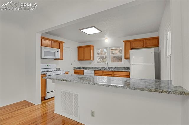 917 N Institute Street A V Hunter Charming and recently renovated home near downtown Colorado Springs, complete with a separate ADU.... Colorado Springs El Paso CO 80903 2534540 home for sale $665,000 2534540 Photo 12