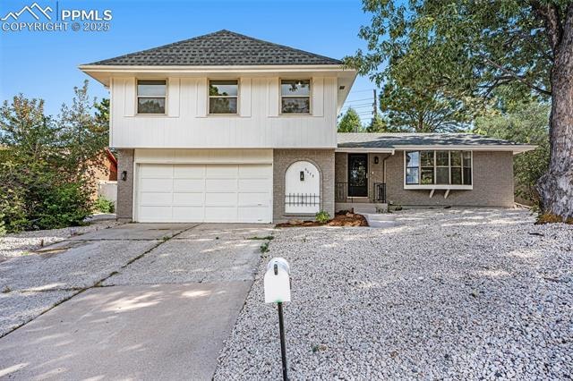 6075 Castlewood Lane Erindale Welcome to this beautifully remodeled 4-bedroom, 3-bathroom home in the heart of central Colorado... Colorado Springs El Paso CO 80918 8080787 home for sale $540,000 8080787