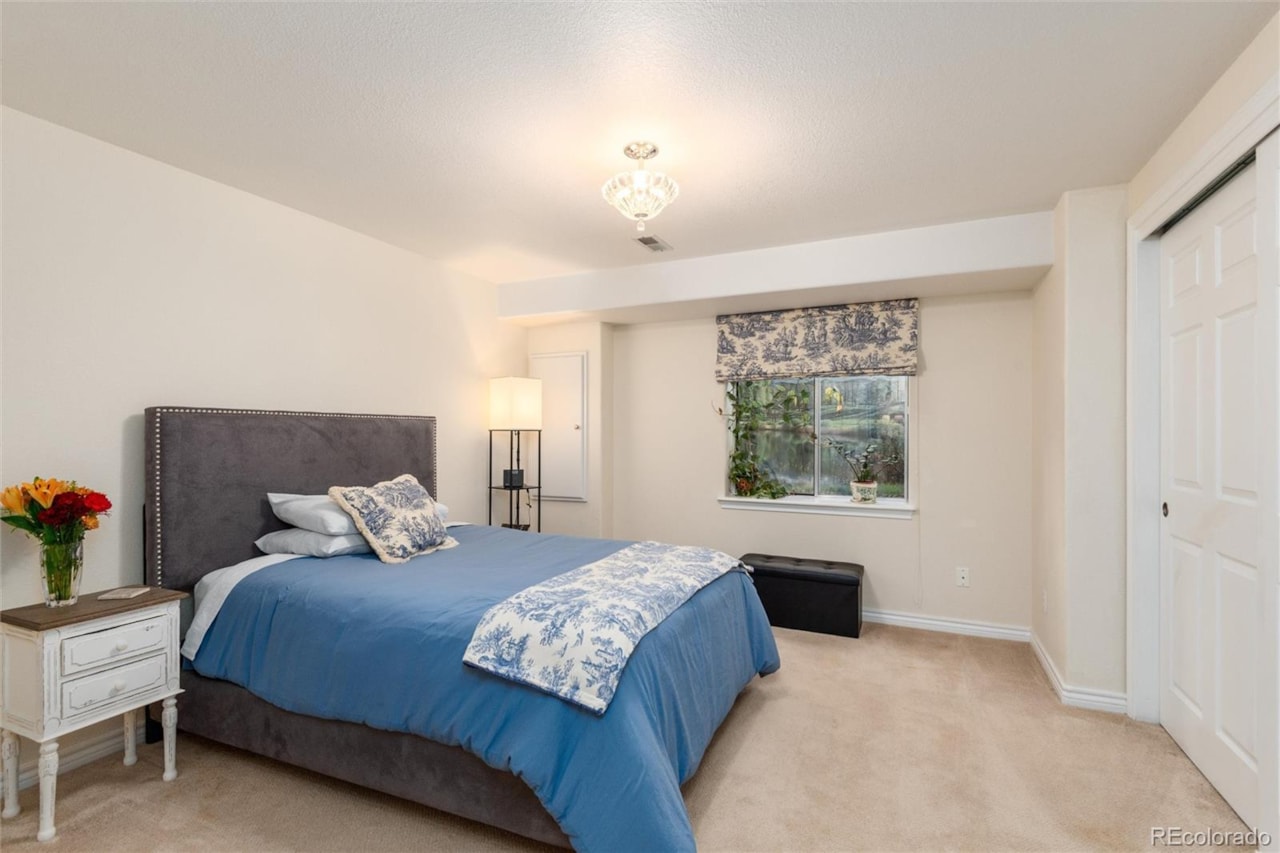 29 Desert Willow Ln Ken Caryl Ranch Discover the perfect blend of luxury and comfort at 29 Desert Willow Lane, tucked away in the... Littleton Jefferson CO 80127 3705060 home for sale $1,525,000 3705060 Photo 22