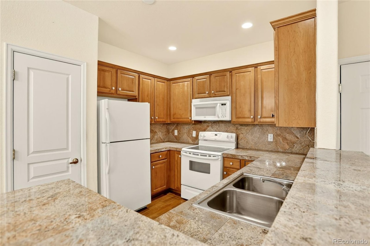 8039 Lee Dr #102 Mountain Vista Welcome to effortless living at 8039 Lee Drive, Unit 102!This inviting ground-level condominium... Arvada Jefferson CO 80005 2604147 condo for sale $419,900 2604147 Photo 15