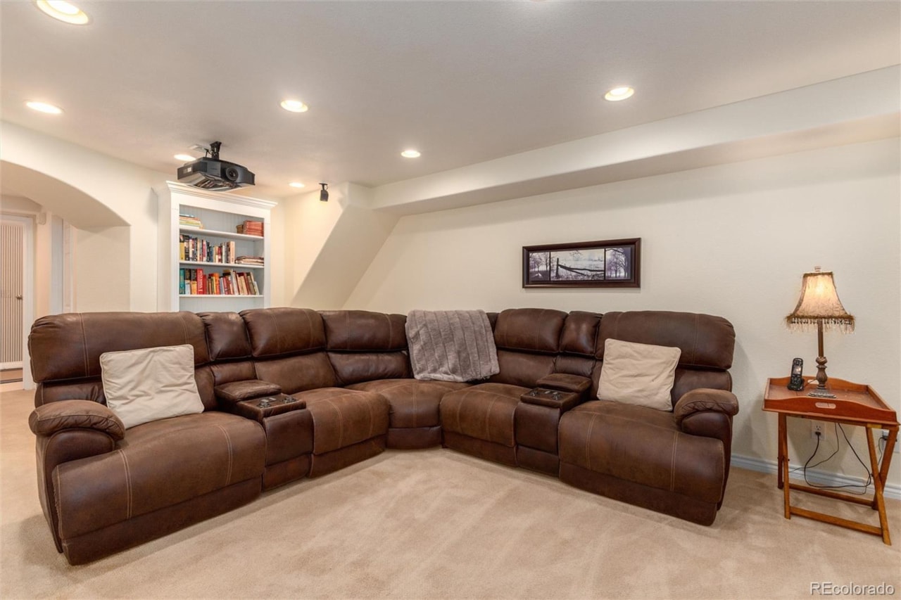 29 Desert Willow Ln Ken Caryl Ranch Discover the perfect blend of luxury and comfort at 29 Desert Willow Lane, tucked away in the... Littleton Jefferson CO 80127 3705060 home for sale $1,525,000 3705060 Photo 29