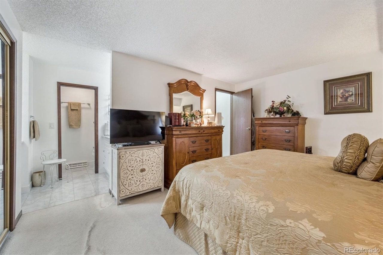 12024 E Maple Ave Gentry Welcome home and enjoy this hidden gem within the heart of Aurora. The HOA mows the grass, and... Aurora Arapahoe CO 80012 3983231 home for sale $410,000 3983231 Photo 19