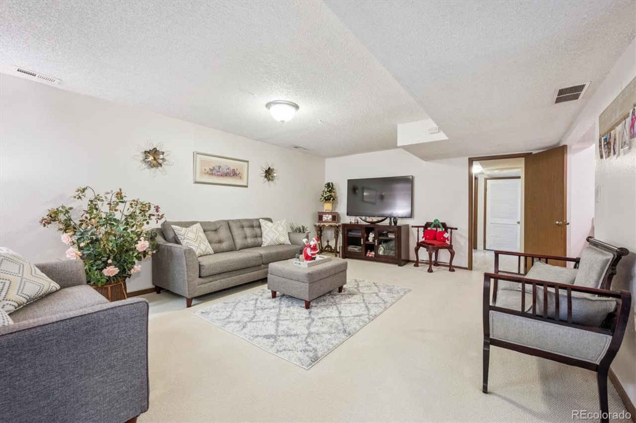 12024 E Maple Ave Gentry Welcome home and enjoy this hidden gem within the heart of Aurora. The HOA mows the grass, and... Aurora Arapahoe CO 80012 3983231 home for sale $410,000 3983231 Photo 23