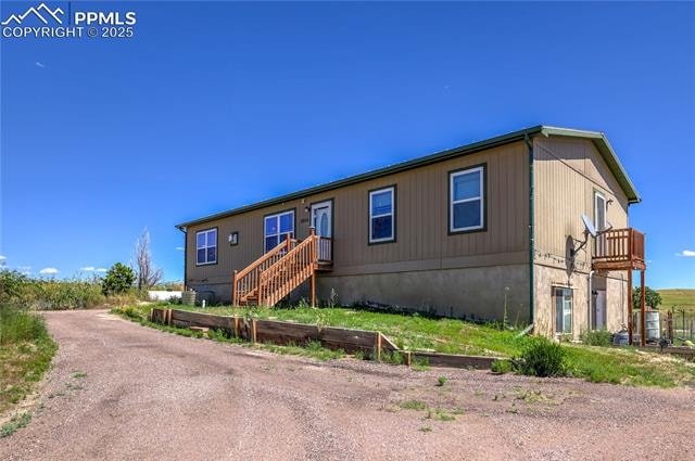 3915 S Meridian Road None COME AND SEE this exceptional 40+ acre Colorado horse property offering wide-open spaces, mountain... Colorado Springs El Paso CO 80929 5481250 home for sale $680,000 5481250 Photo 10