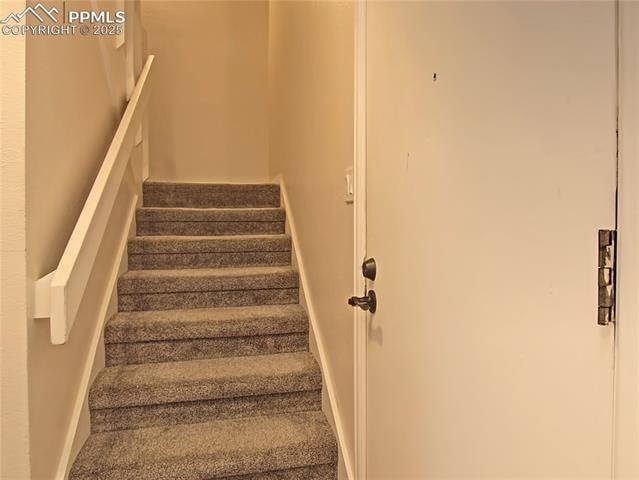 935 Saturn Drive Skyway Condominiums Welcome to this beautifully updated 2-bedroom, 1.5-bath corner condo offering 1,012 sq. ft. of... Colorado Springs El Paso CO 80905 2107637 condo for sale $170,000 2107637 Photo 14