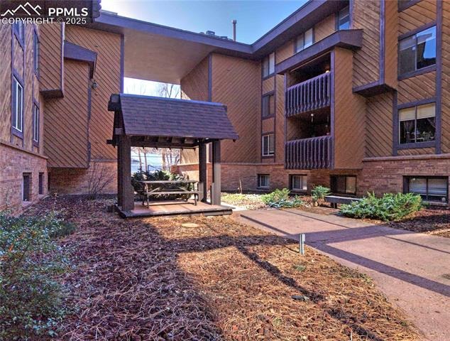 935 Saturn Drive Skyway Condominiums Welcome to this beautifully updated 2-bedroom, 1.5-bath corner condo offering 1,012 sq. ft. of... Colorado Springs El Paso CO 80905 2107637 condo for sale $170,000 2107637 Photo 29