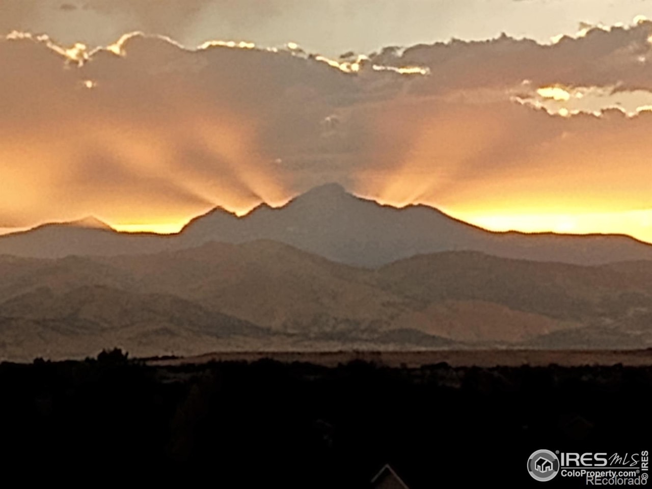 2446 Reserve St Vista Ridge Fg 9 STUNNING MOUNTAIN VIEWS! Welcome to a truly rare opportunity in the prestigious Vista Ridge... Erie Weld CO 80516 IR1047856 home for sale $1,275,000 IR1047856 Photo 17