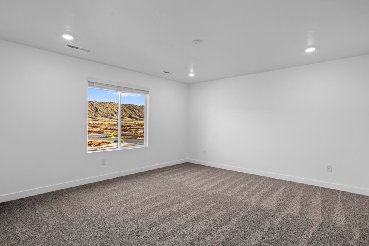 1552 S Staircase Way #4105 Washington, UT 84780 home for sale, MLS#25-267031 - Erika Rogers Photo 15