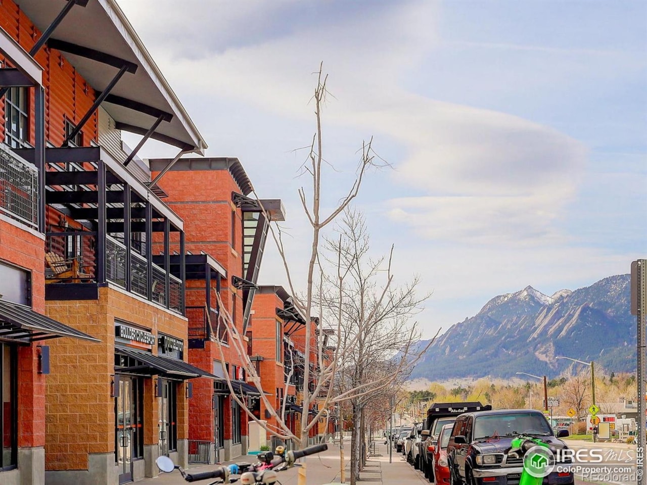 1200 Yarmouth Ave #239 Village At Uptown Broadway Residences Experience the best of North Boulder in this freshly updated, top-floor, 2b/2b corner condo. With... Boulder Boulder CO 80304 IR1047859 home for sale $599,000 IR1047859 Photo 19