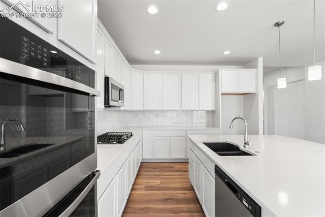 10606 Hudson Yard Drive Highline At Wolf Ranch Gorgeous Garden Level Ranch plan with 5 bedrooms, 4 1/2 bath, and 3 car tandem garage with full... Colorado Springs El Paso CO 80924 6643942 home for sale $770,745 6643942 Photo 9