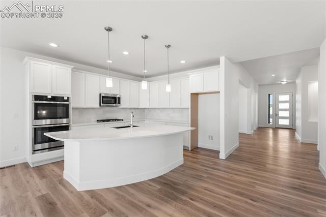 10606 Hudson Yard Drive Highline At Wolf Ranch Gorgeous Garden Level Ranch plan with 5 bedrooms, 4 1/2 bath, and 3 car tandem garage with full... Colorado Springs El Paso CO 80924 6643942 home for sale $770,745 6643942 Photo 11