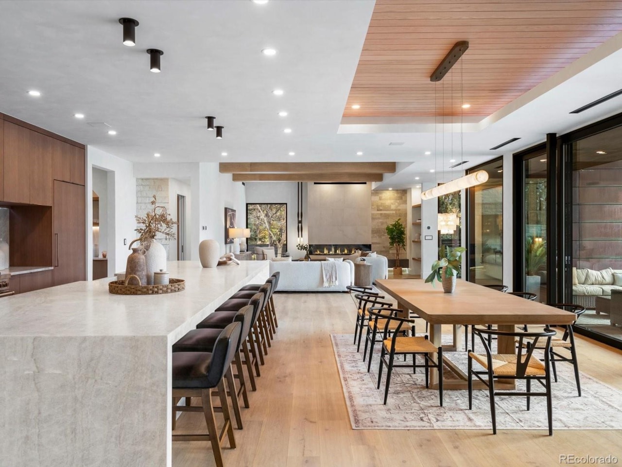 950 S Steele St Belcaro This is Golden Hour Haus. Fully remodeled in 2025 by McCabe Ln. Homes, this iconic property with... Denver Denver CO 80209 8834999 home for sale $8,795,000 8834999 Photo 6