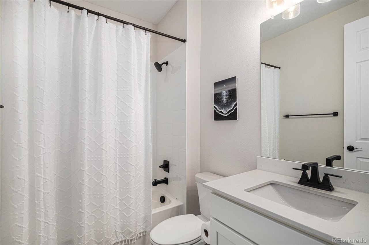 7338 S Yantley Way Southshore Welcome to the Richmond Seth Model You've Been Waiting For   Where Every Window Frames a View Worth... Aurora Arapahoe CO 80016 3010816 home for sale $1,199,000 3010816 Photo 10