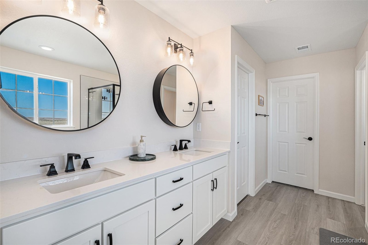 7338 S Yantley Way Southshore Welcome to the Richmond Seth Model You've Been Waiting For   Where Every Window Frames a View Worth... Aurora Arapahoe CO 80016 3010816 home for sale $1,199,000 3010816 Photo 13