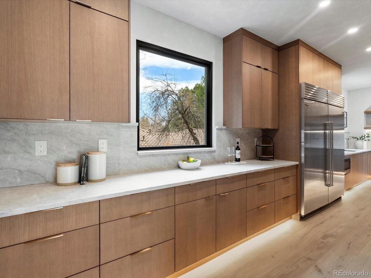 950 S Steele St Belcaro This is Golden Hour Haus. Fully remodeled in 2025 by McCabe Ln. Homes, this iconic property with... Denver Denver CO 80209 8834999 home for sale $8,795,000 8834999 Photo 13