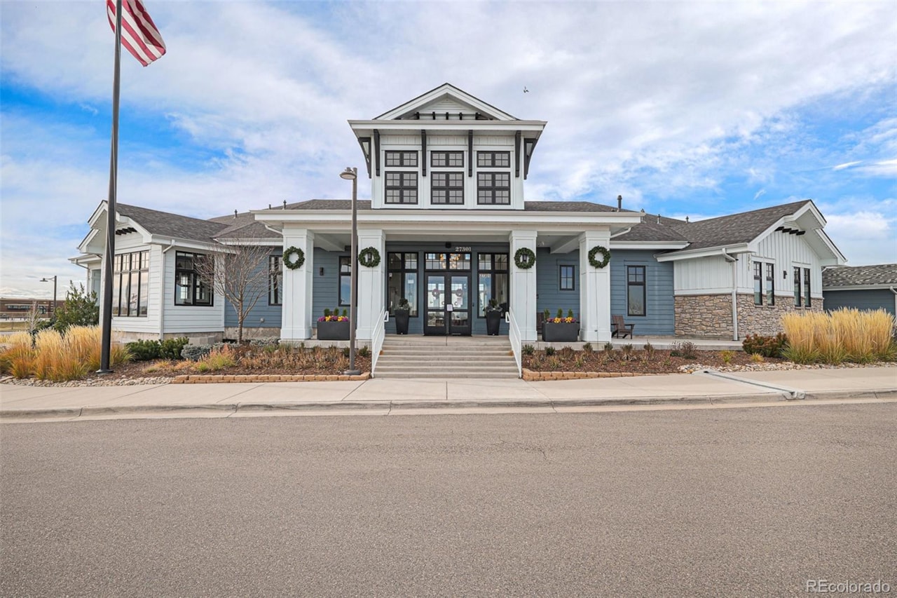 7338 S Yantley Way Southshore Welcome to the Richmond Seth Model You've Been Waiting For   Where Every Window Frames a View Worth... Aurora Arapahoe CO 80016 3010816 home for sale $1,199,000 3010816 Photo 28