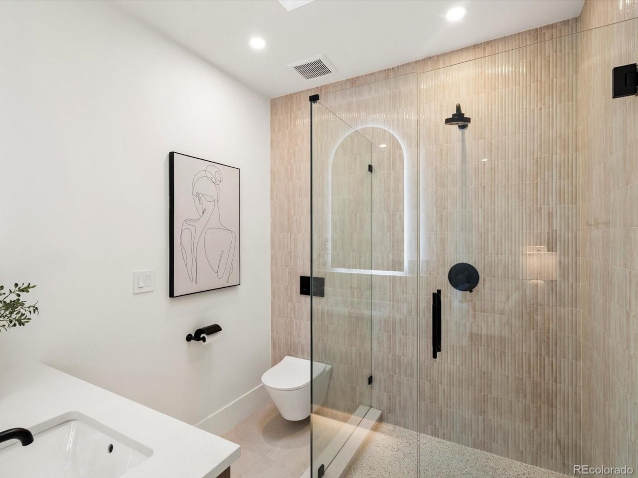 950 S Steele St Belcaro This is Golden Hour Haus. Fully remodeled in 2025 by McCabe Ln. Homes, this iconic property with... Denver Denver CO 80209 8834999 home for sale $8,795,000 8834999 Photo 27