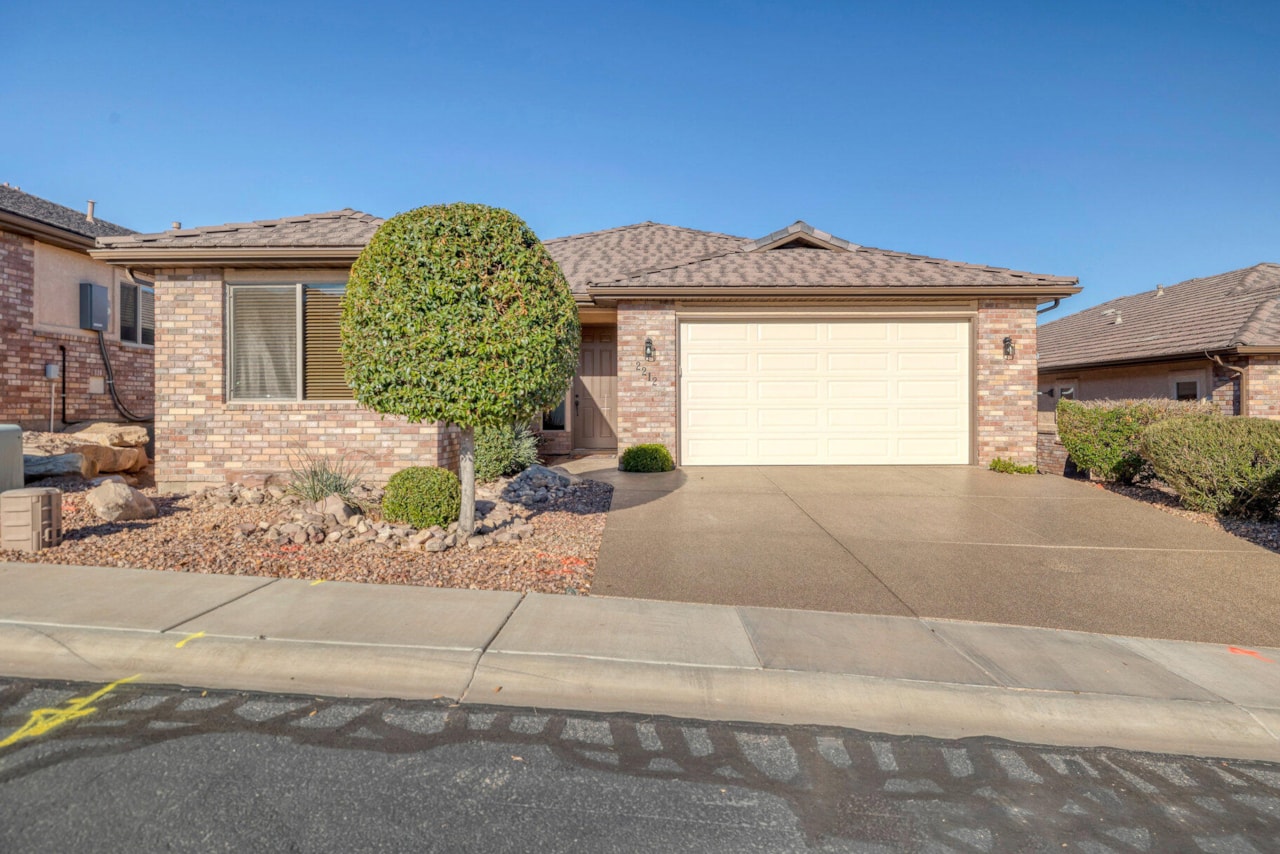 2212 Chippenham CT St George, UT 84770 home for sale, MLS#25-267035 - Erika Rogers Photo 37
