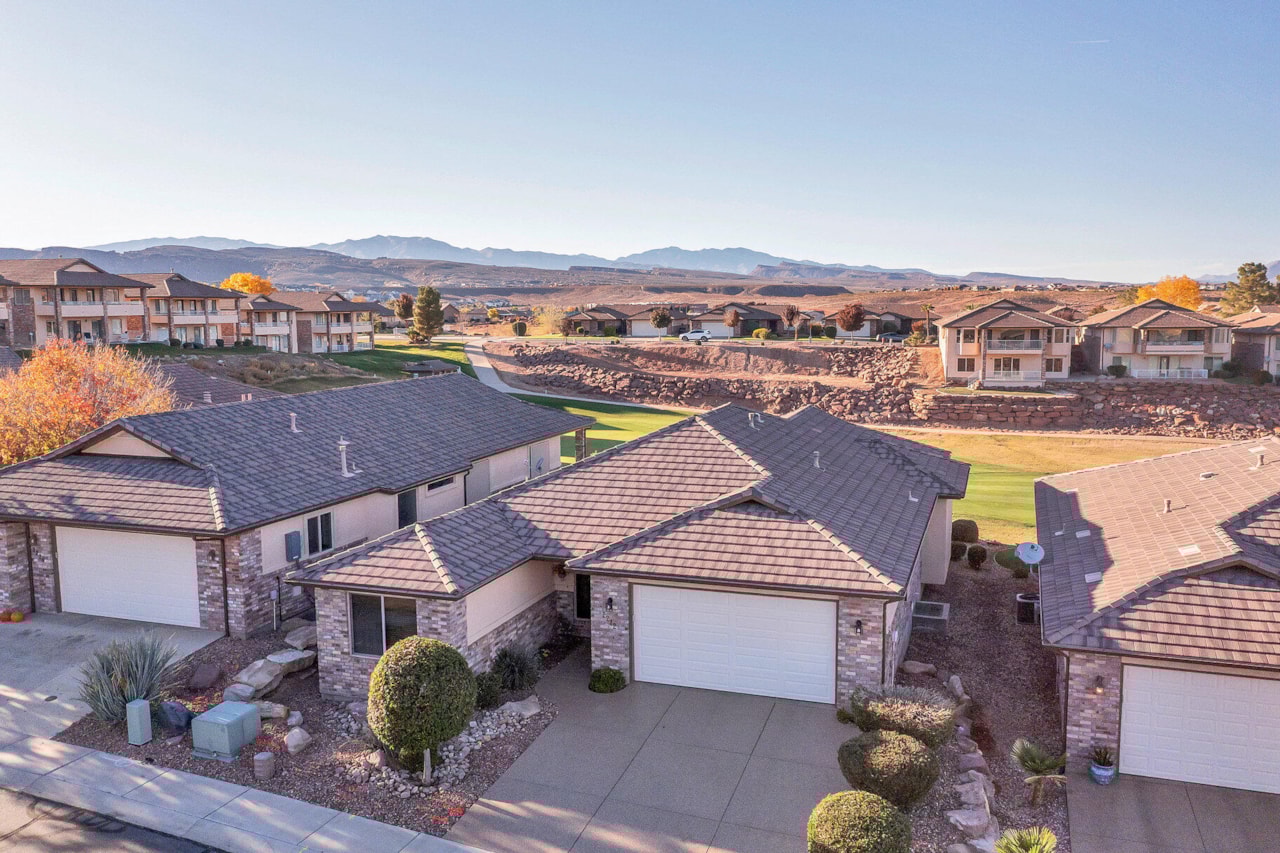 2212 Chippenham CT St George, UT 84770 home for sale, MLS#25-267035 - Erika Rogers Photo 41