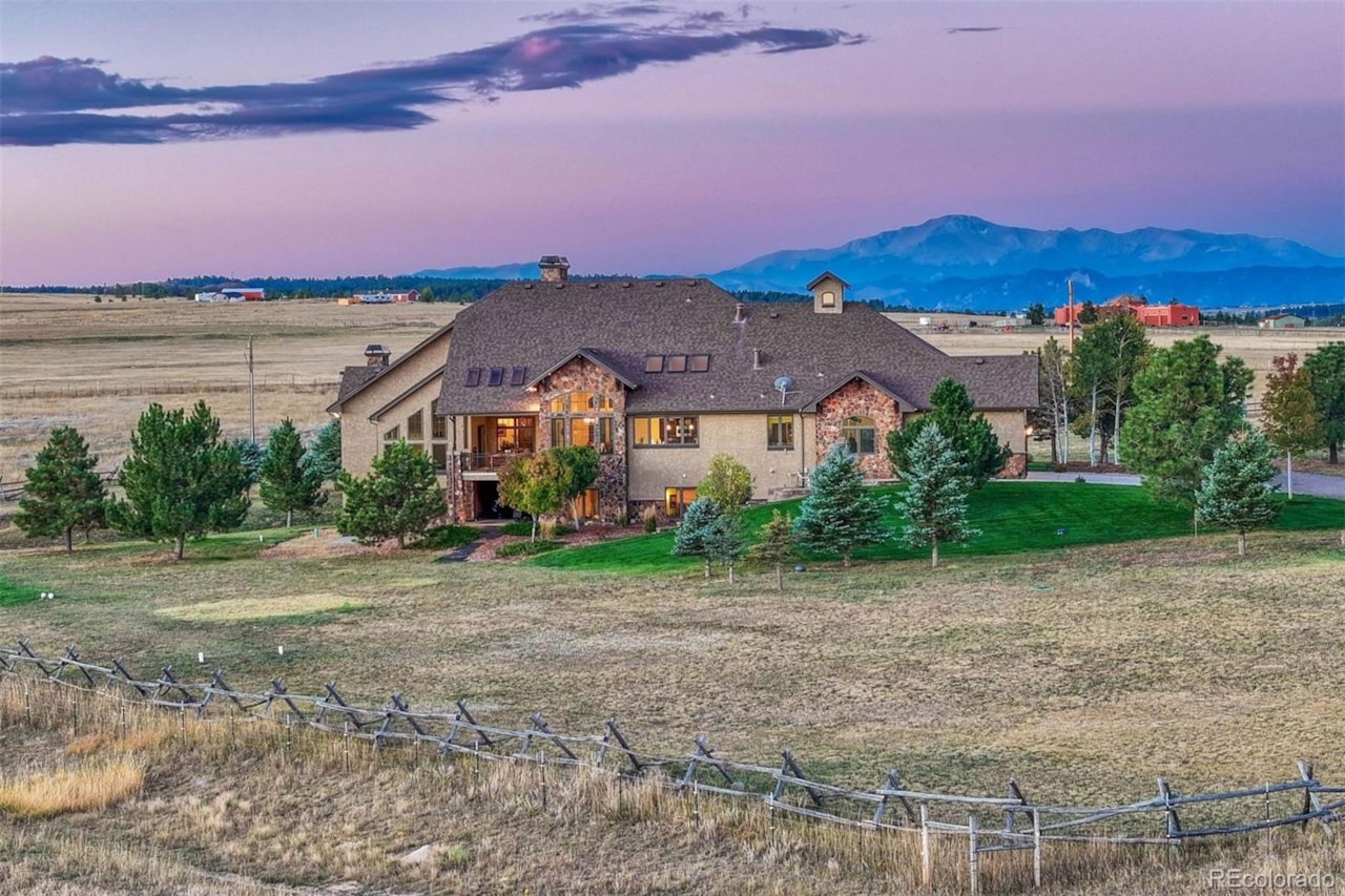 9565 Oak Springs Trl Homestead Ranch Huge Pikes Peak views and sophisticated luxury meet turnkey ranch living. Exceptional property... Franktown Douglas CO 80116 6071988 home for sale $5,000,000 6071988 Photo 13