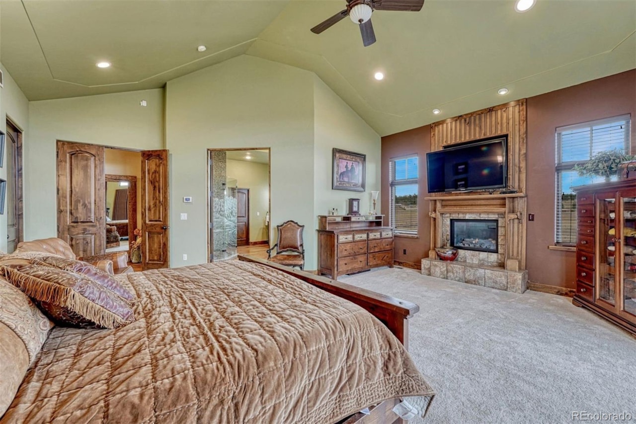 9565 Oak Springs Trl Homestead Ranch Huge Pikes Peak views and sophisticated luxury meet turnkey ranch living. Exceptional property... Franktown Douglas CO 80116 6071988 home for sale $5,000,000 6071988 Photo 25