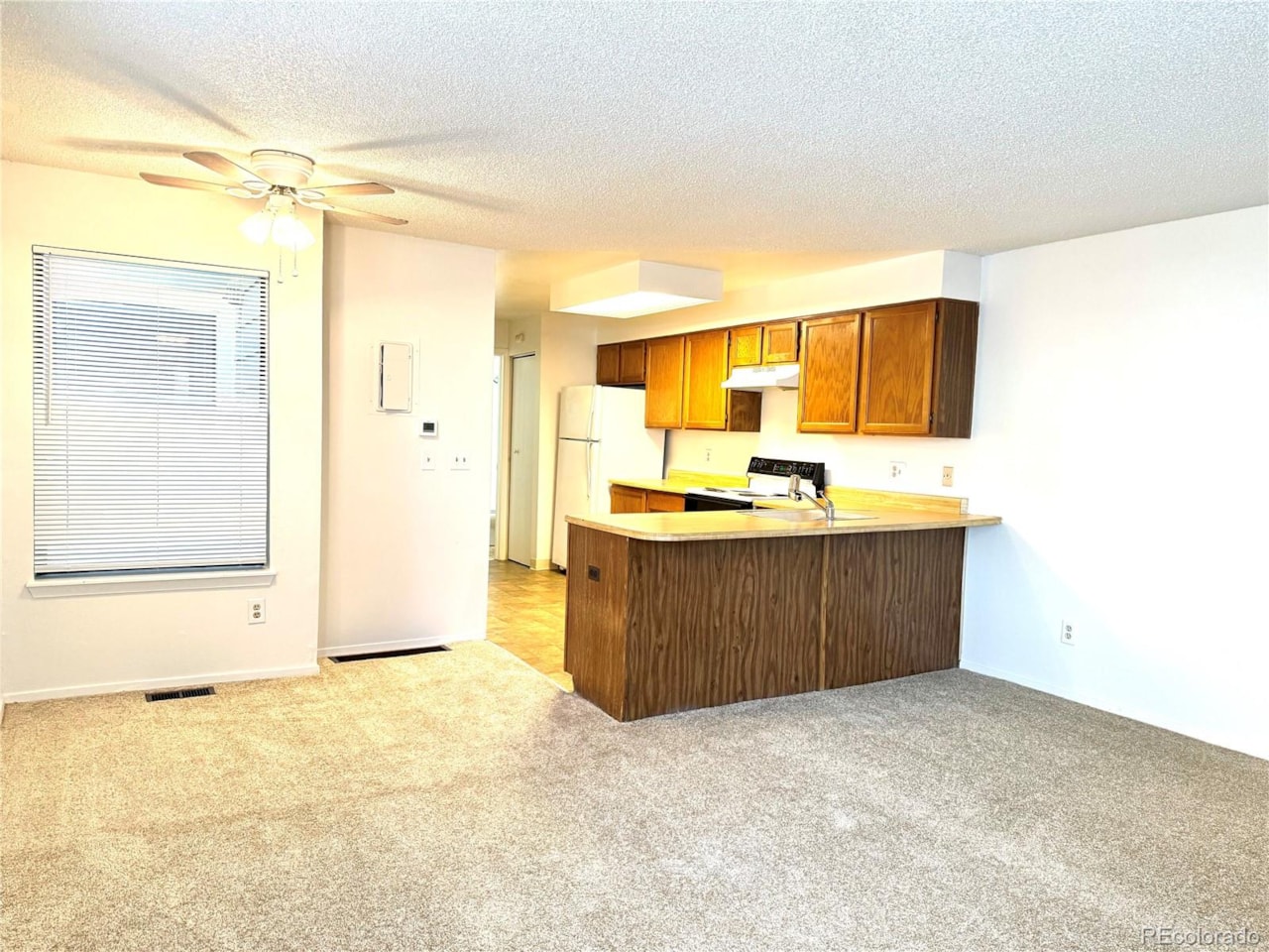 910 S Dawson Way #3 Sable Cove Wow!  Here is a fantastic opportunity!  Why rent when you  can own this 1 Bdrm 1 bath Condo*... Aurora Arapahoe CO 80012 9744118 condo for sale $194,500 9744118 Photo 5
