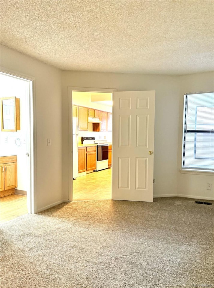 910 S Dawson Way #3 Sable Cove Wow!  Here is a fantastic opportunity!  Why rent when you  can own this 1 Bdrm 1 bath Condo*... Aurora Arapahoe CO 80012 9744118 condo for sale $194,500 9744118 Photo 12