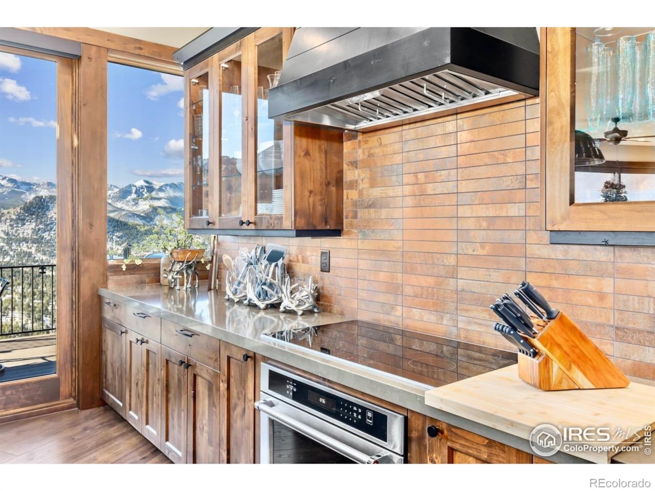 1475 Saint Moritz Trl Windcliff Estates PANORAMIC CONTINENTAL DIVIDE LUXURY RETREAT UNDER CONSTRUCTION IN WINDCLIFF ESTATES. Perched at the... Estes Park Larimer CO 80517 IR1047874 home for sale $3,250,000 IR1047874 Photo 38