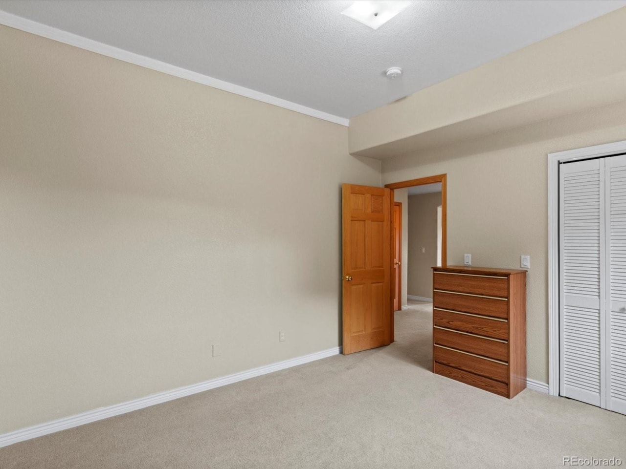 5272 Country Club Dr Perry Park This beautiful ranch home sits on a full acre with a paved driveway and unbeatable Colorado views.... Larkspur Douglas CO 80118 2143588 home for sale $950,000 2143588 Photo 32