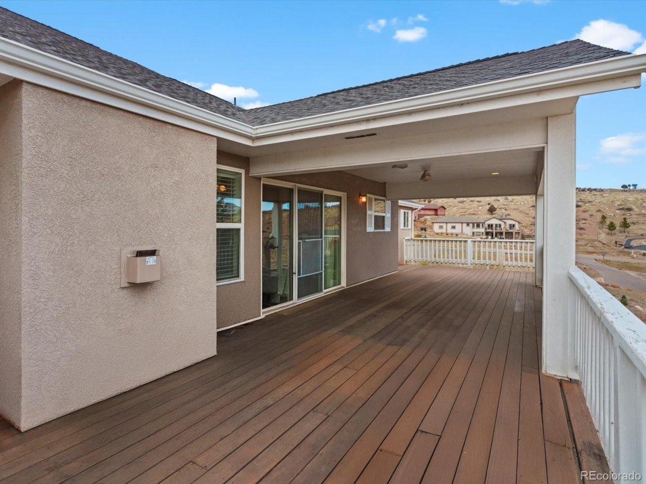 5272 Country Club Dr Perry Park This beautiful ranch home sits on a full acre with a paved driveway and unbeatable Colorado views.... Larkspur Douglas CO 80118 2143588 home for sale $950,000 2143588 Photo 33