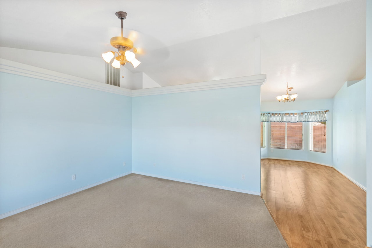 646 N 2450  E #11 St George, UT 84790 home for sale, MLS#25-267044 - Erika Rogers Photo 8