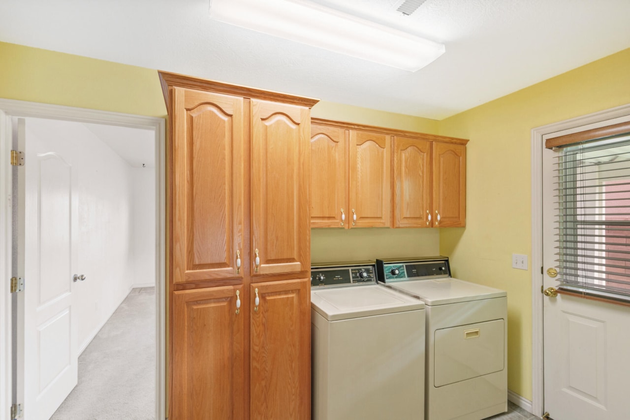 646 N 2450  E #11 St George, UT 84790 home for sale, MLS#25-267044 - Erika Rogers Photo 14