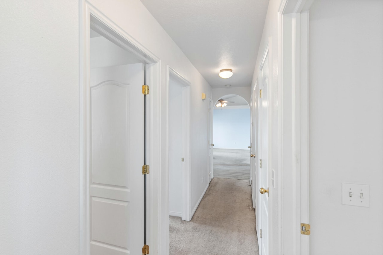 646 N 2450  E #11 St George, UT 84790 home for sale, MLS#25-267044 - Erika Rogers Photo 35