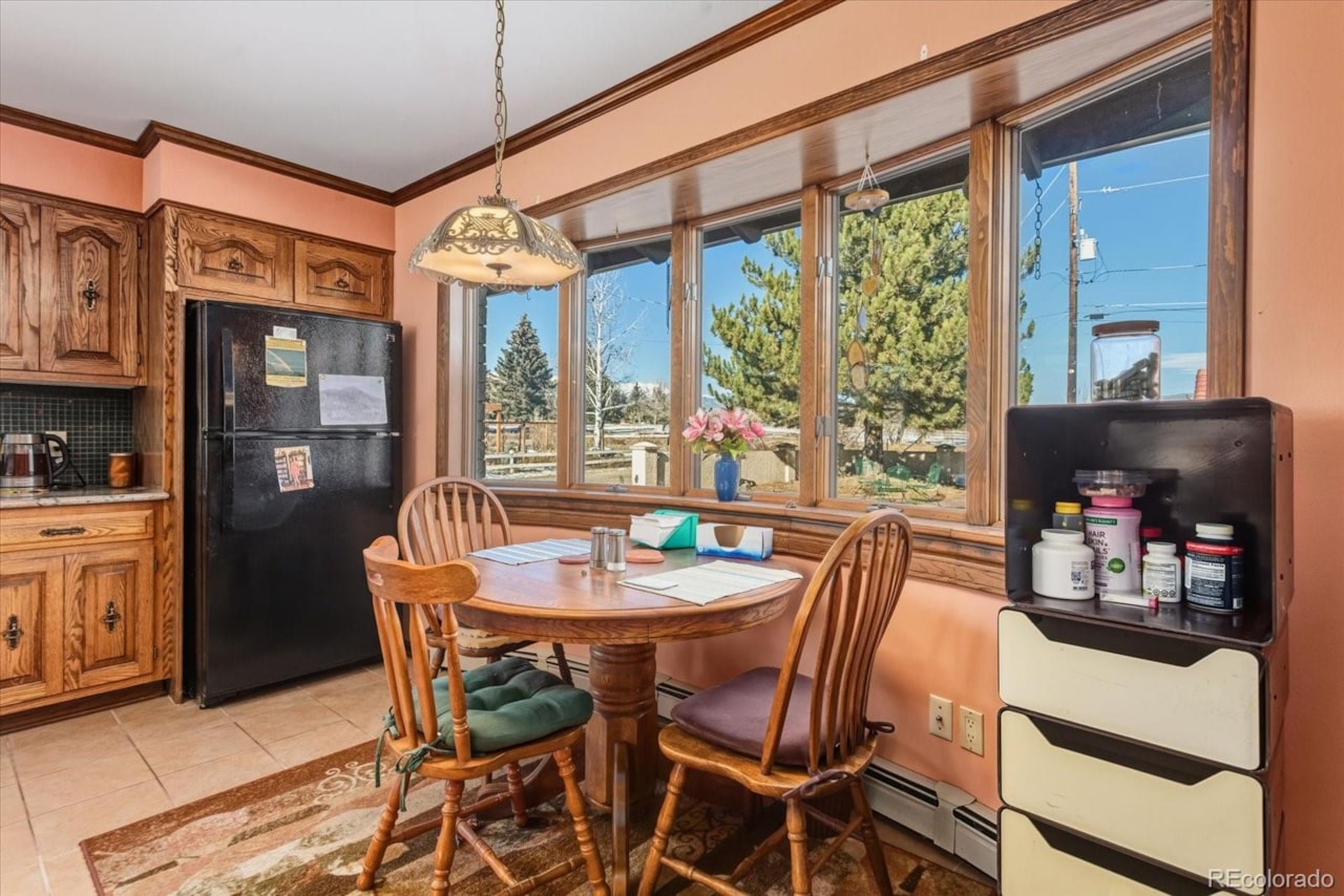 546 Ouray Ave Salida On Mesa Add Set on a quiet corner lot backing directly to the Salida Golf Course, this home sits in one of the... Salida Chaffee CO 81201 7787780 home for sale $1,500,000 7787780 Photo 21