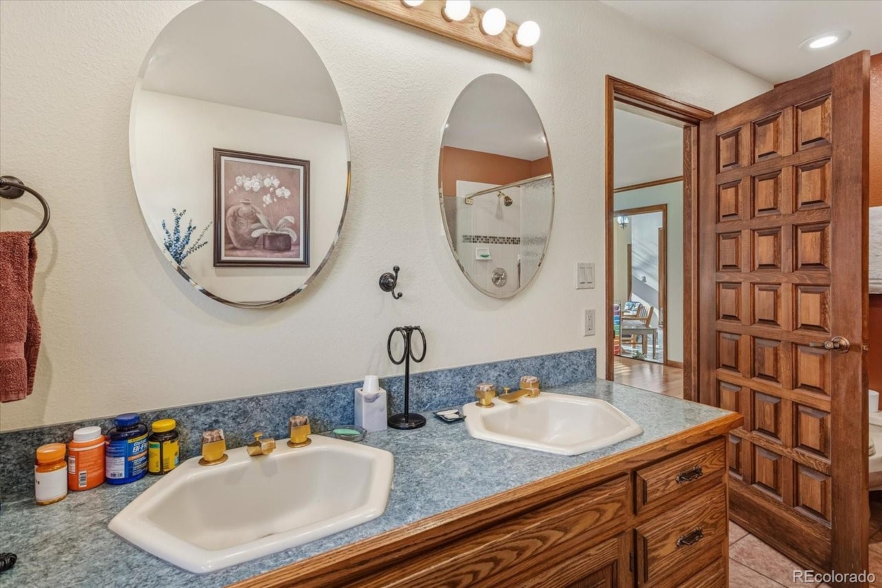 546 Ouray Ave Salida On Mesa Add Set on a quiet corner lot backing directly to the Salida Golf Course, this home sits in one of the... Salida Chaffee CO 81201 7787780 home for sale $1,500,000 7787780 Photo 26