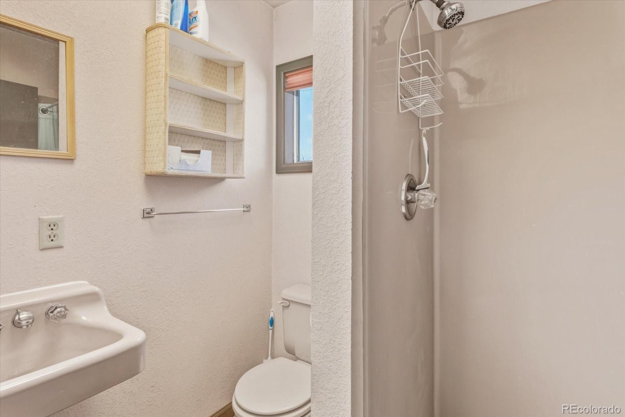 546 Ouray Ave Salida On Mesa Add Set on a quiet corner lot backing directly to the Salida Golf Course, this home sits in one of the... Salida Chaffee CO 81201 7787780 home for sale $1,500,000 7787780 Photo 41