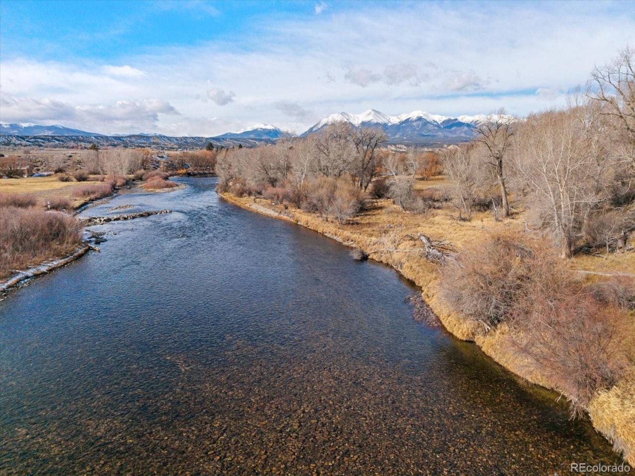 8995 Salix Rd Willows Filing No 1 8995 Salix Road, Salida ColoradoModern riverfront living on one of the best stretches of the... Salida Chaffee CO 81201 6787819 home for sale $1,390,000 6787819 Photo 3