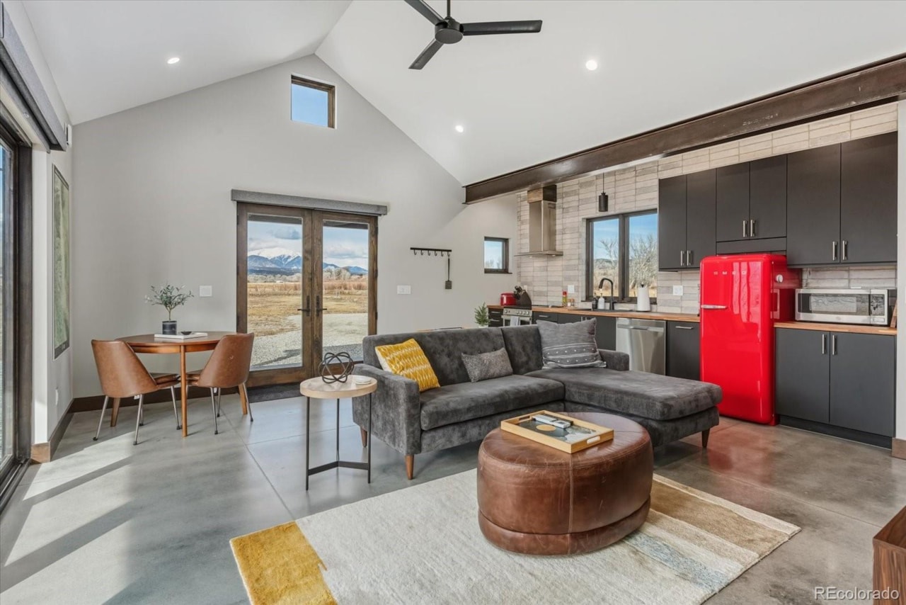 8995 Salix Rd Willows Filing No 1 8995 Salix Road, Salida ColoradoModern riverfront living on one of the best stretches of the... Salida Chaffee CO 81201 6787819 home for sale $1,390,000 6787819 Photo 8