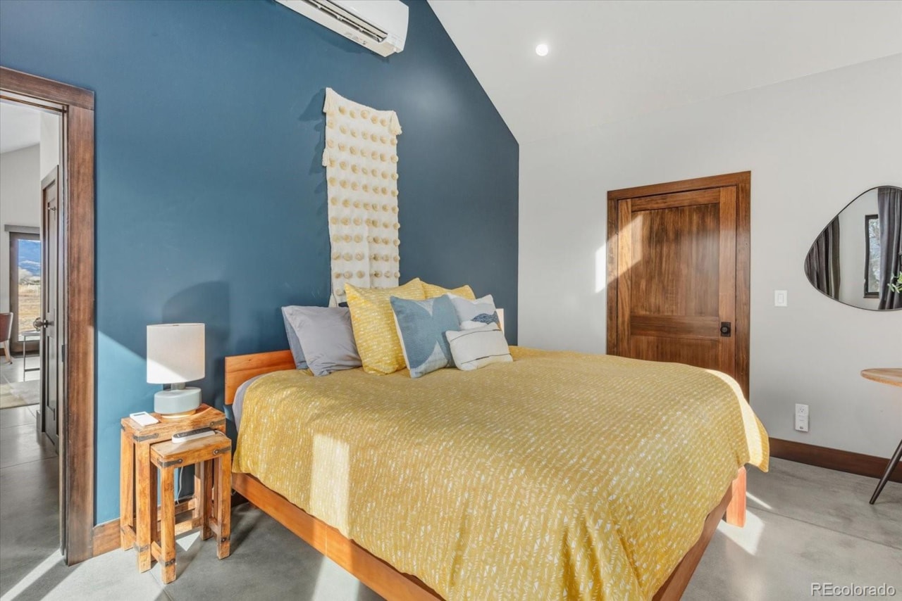 8995 Salix Rd Willows Filing No 1 8995 Salix Road, Salida ColoradoModern riverfront living on one of the best stretches of the... Salida Chaffee CO 81201 6787819 home for sale $1,390,000 6787819 Photo 22