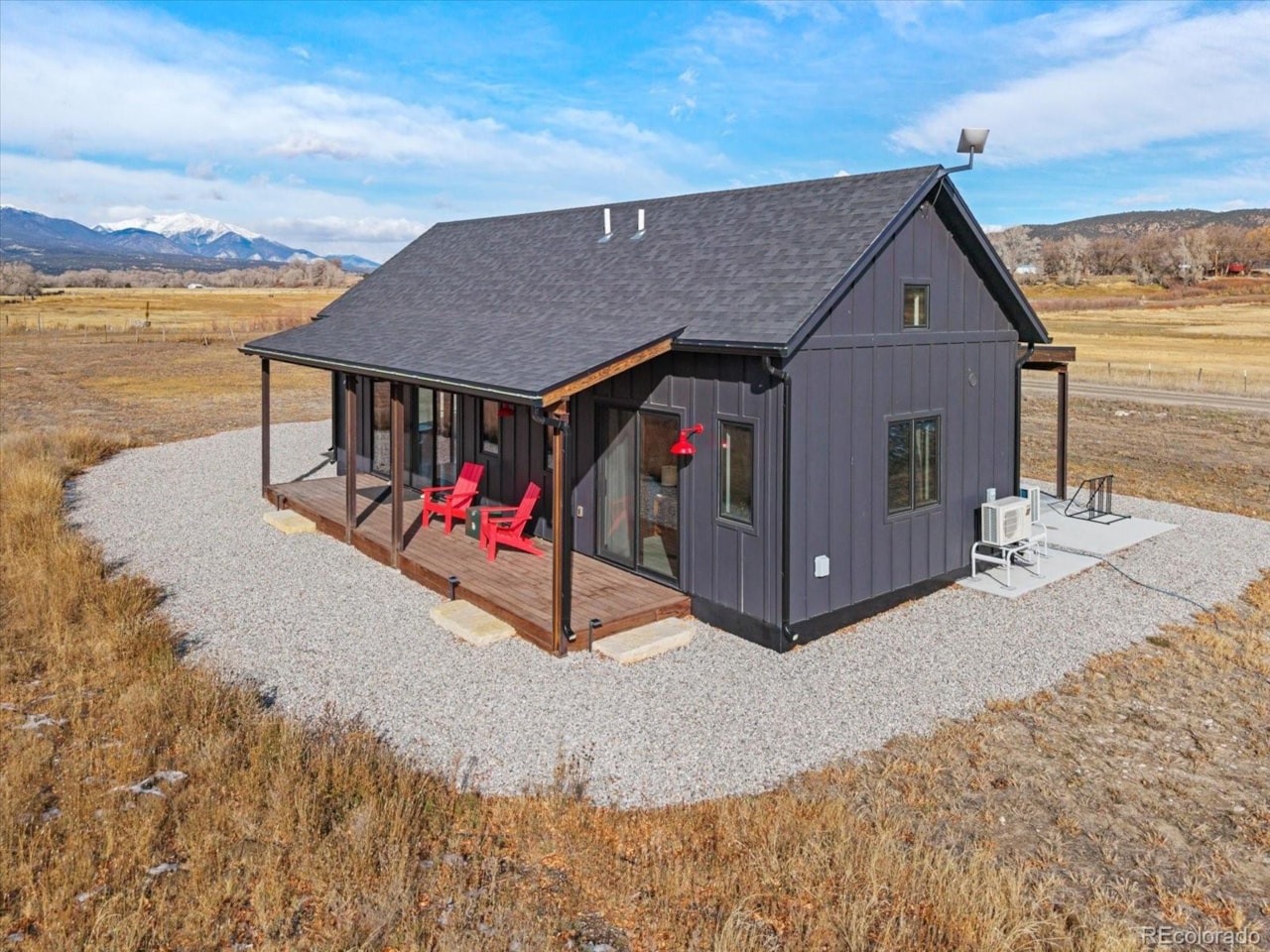 8995 Salix Rd Willows Filing No 1 8995 Salix Road, Salida ColoradoModern riverfront living on one of the best stretches of the... Salida Chaffee CO 81201 6787819 home for sale $1,390,000 6787819 Photo 30