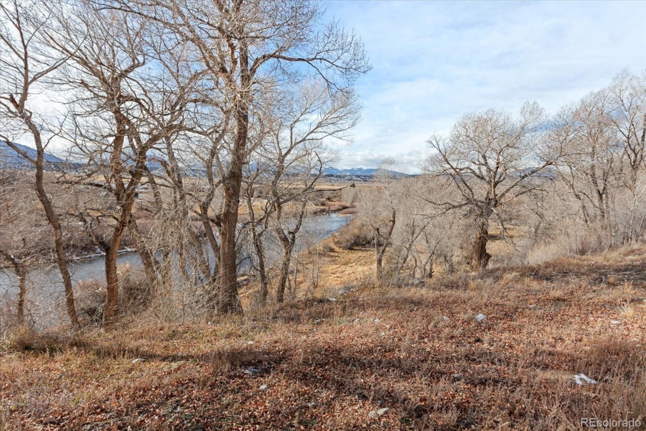 8995 Salix Rd Willows Filing No 1 8995 Salix Road, Salida ColoradoModern riverfront living on one of the best stretches of the... Salida Chaffee CO 81201 6787819 home for sale $1,390,000 6787819 Photo 44