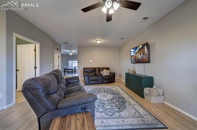 4921 Black Vulture Grove Soaring Eagles Welcome to this beautifully maintained 3-bed, 3-bath townhome offering thoughtful upgrades and a... Colorado Springs El Paso CO 80916 8787930 home for sale $345,000 8787930 Photo 10