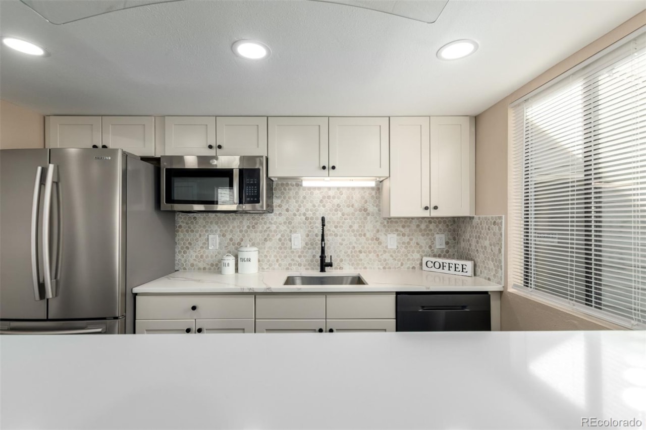 17053 E Tennessee Dr #104 Windcreek Condos Fully remodeled and move-in ready!This updated Windcreek condo features modern finishes throughout,... Aurora Arapahoe CO 80017 6192470 condo for sale $190,000 6192470 Photo 7