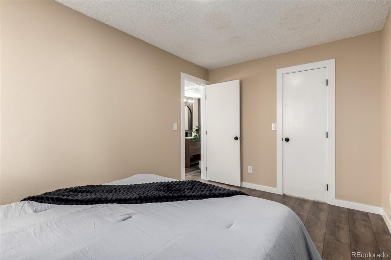 17053 E Tennessee Dr #104 Windcreek Condos Fully remodeled and move-in ready!This updated Windcreek condo features modern finishes throughout,... Aurora Arapahoe CO 80017 6192470 condo for sale $190,000 6192470 Photo 15