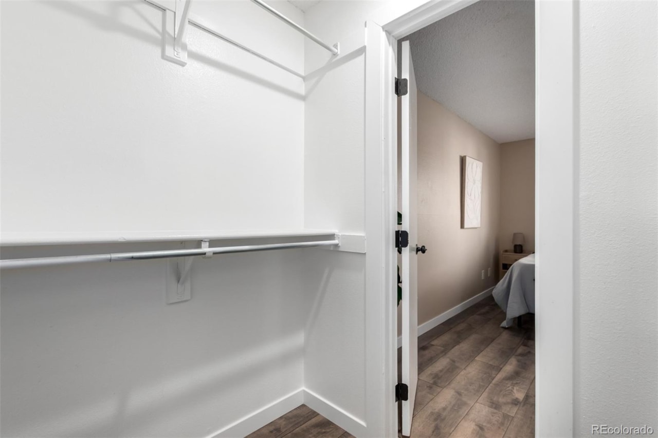 17053 E Tennessee Dr #104 Windcreek Condos Fully remodeled and move-in ready!This updated Windcreek condo features modern finishes throughout,... Aurora Arapahoe CO 80017 6192470 condo for sale $190,000 6192470 Photo 20